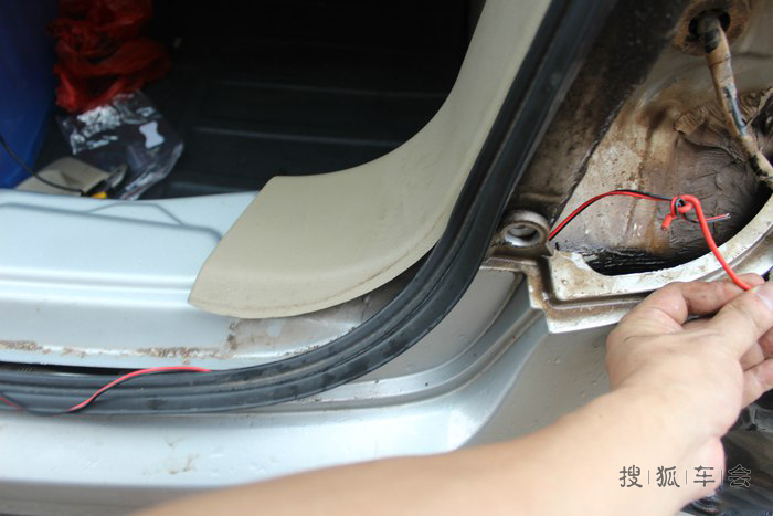 08款骊威空调ac灯关不掉,09款骊威安装倒车影像