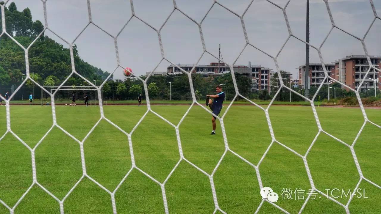 看懂了富力的训练课，或许能读懂斯托伊科维奇