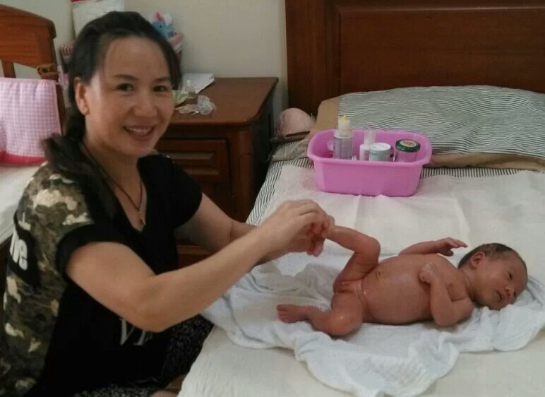 想去学月嫂过来人能给点建议吗,新手月嫂如何做好陪护