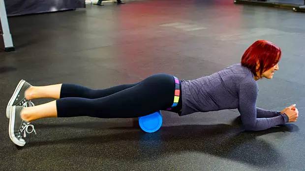 泡沫轴放松有效还是拉伸有效,拉伸泡沫轴和筋膜枪