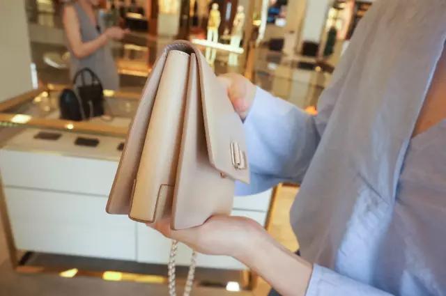 See姨评测:6只最适合秋冬的链条包