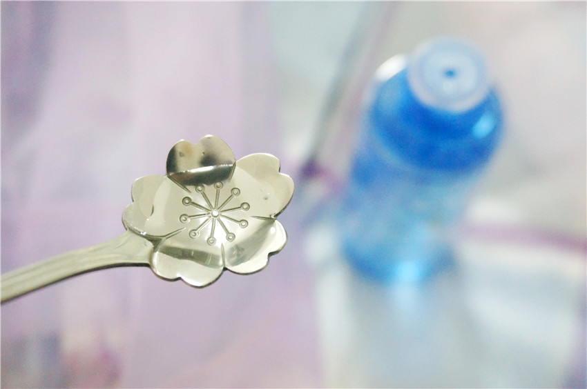 自然堂蓝瓶补水保湿水乳,适合油肌肤夏天用的自然堂冰肌水