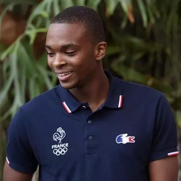 属于LACOSTE的竞技场，“法国*旗国**色”鞋履献奥运！