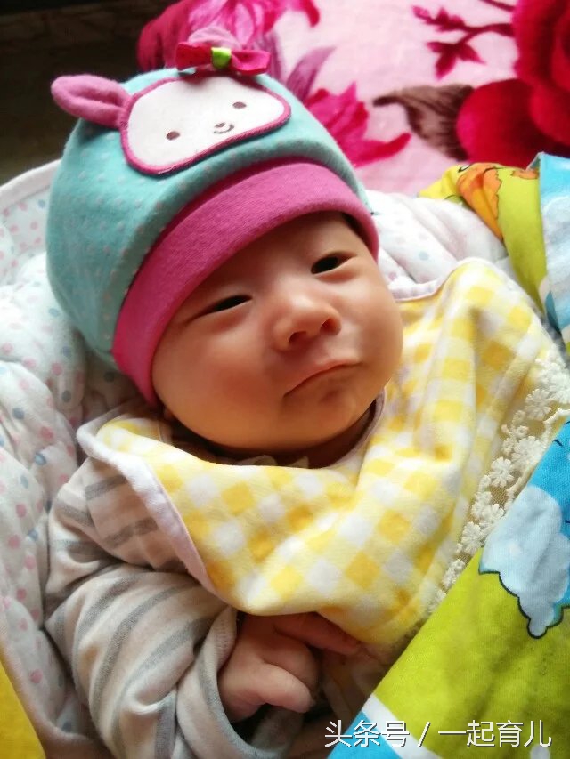 33周早产宝宝出生五斤六两,35周自然顺产早产宝宝