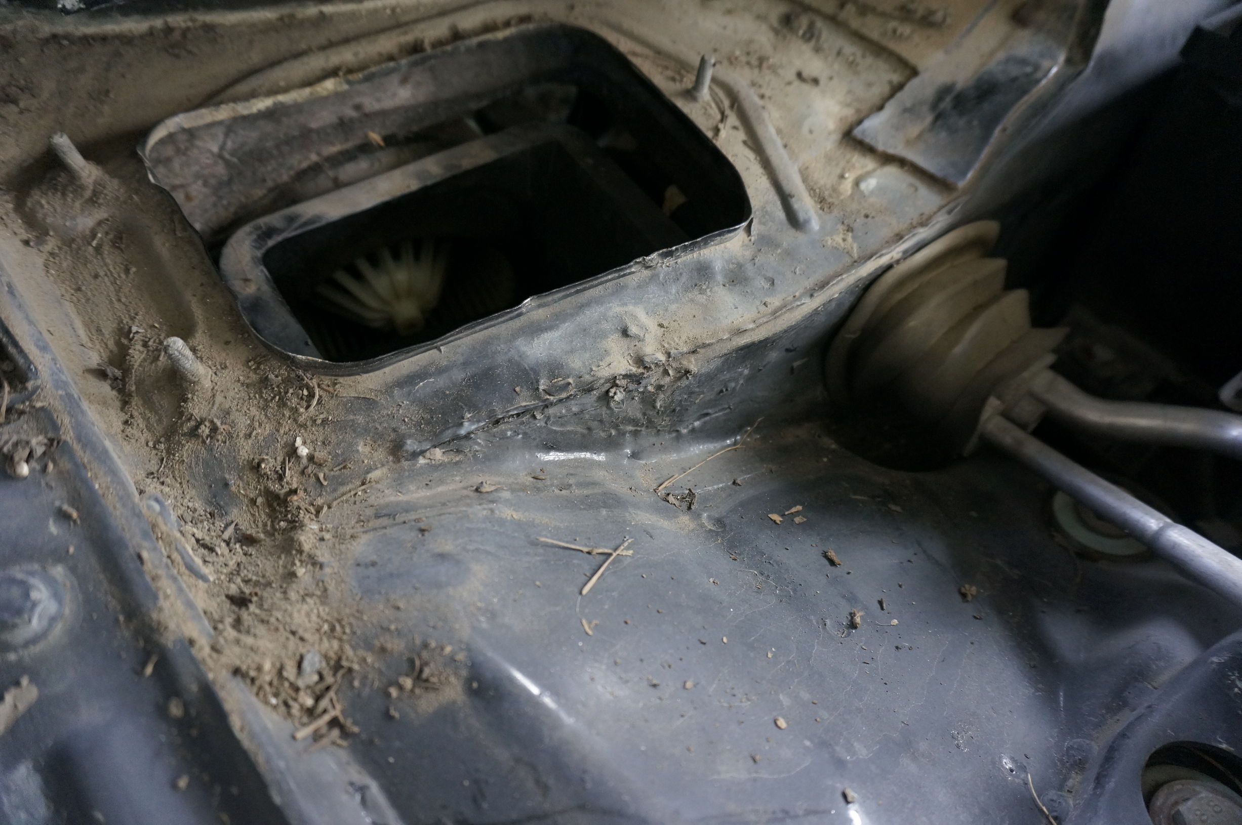 没泡过水检测为泡水车,从水里开过去是泡水车吗