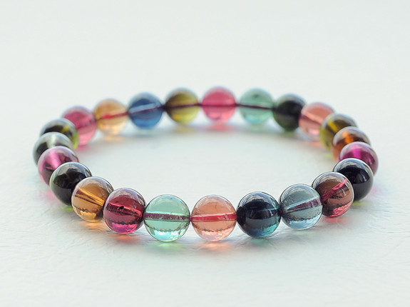 天然碧玺与人造碧玺的区别,买碧玺怎么说不会被坑