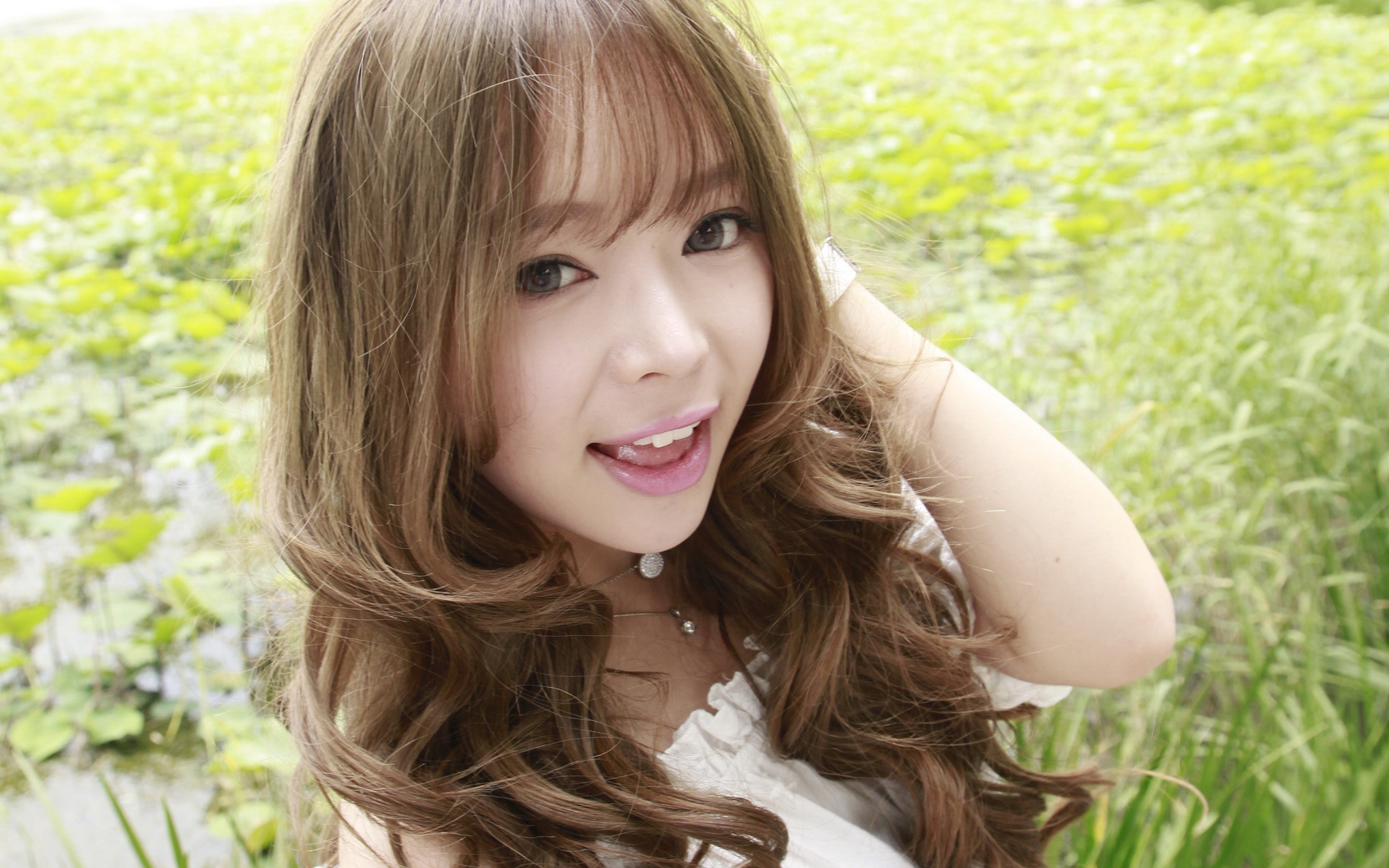 绚烂如花的女性,女人如花绚丽多彩