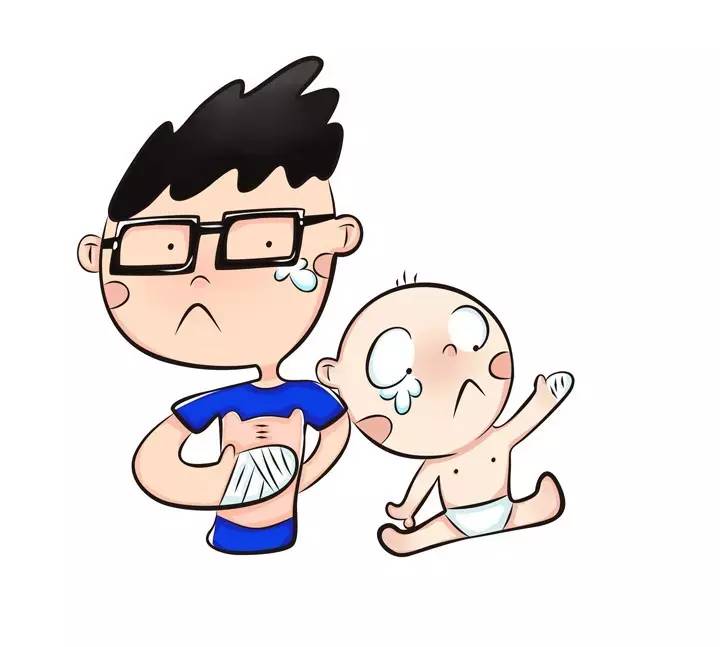 啊呜，宝宝手指被夹了