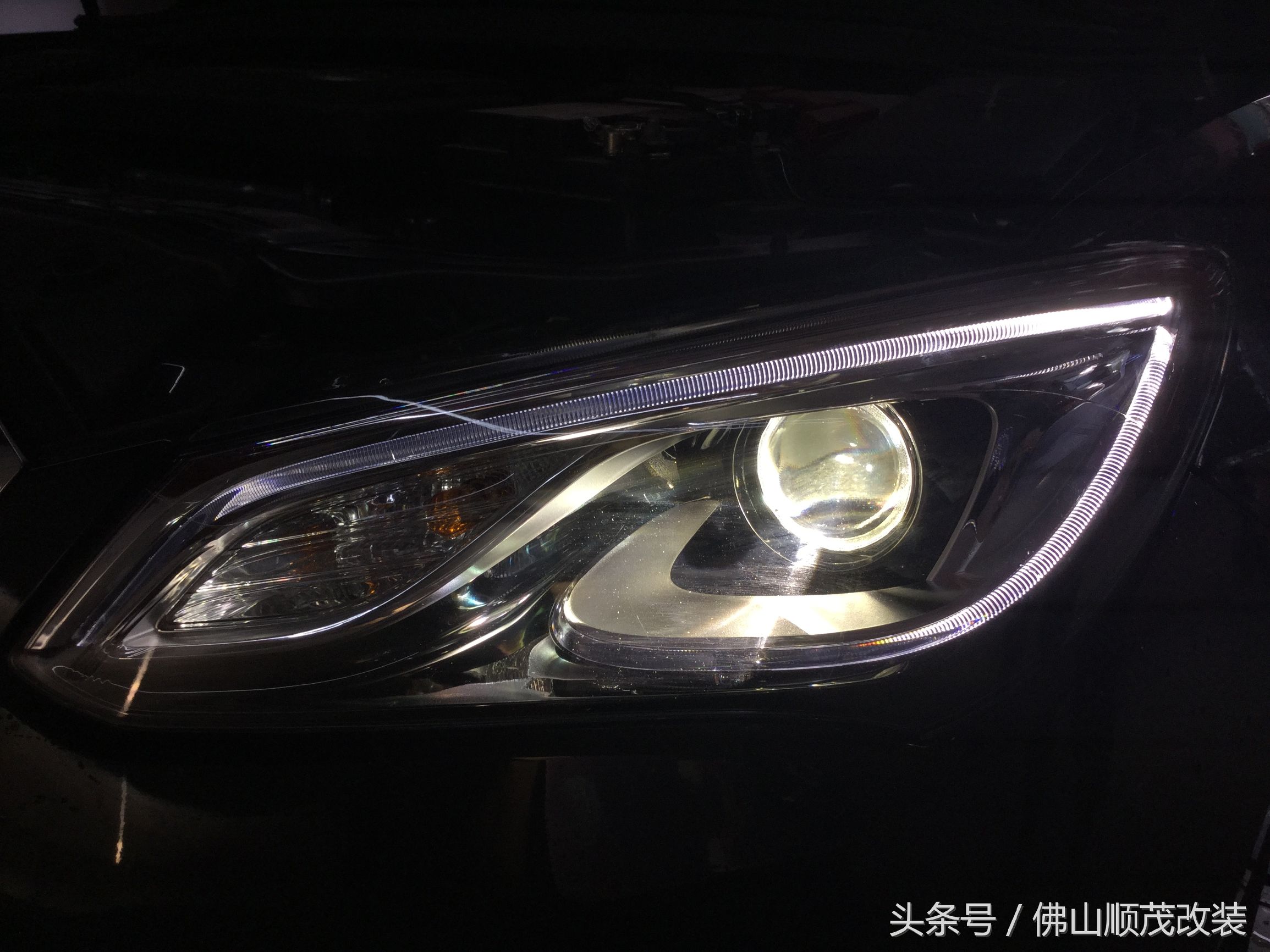别克英朗改装led灯教程,别克英朗后备箱灯改led灯