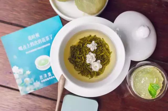 寻“谧”夏花深处|碧潭飘雪，茉莉花开庭院深