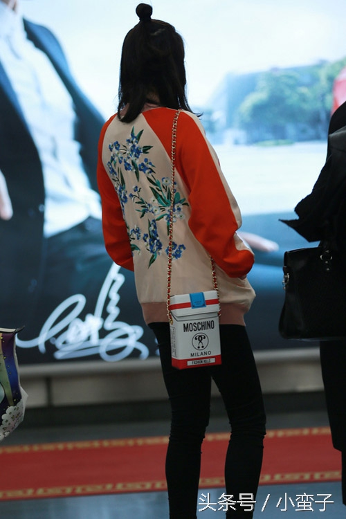 杨幂买gucci,杨幂今日穿搭包包