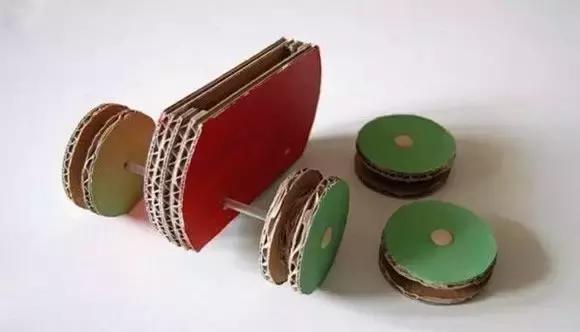 废旧纸箱手工制作玩具收纳架,废旧纸箱手工益智玩具