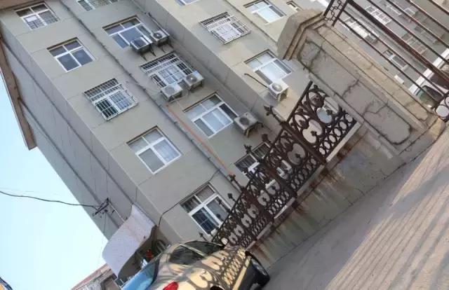 瀹跺湪杩滄柟鐨勫,瀹跺湪娴烽槼