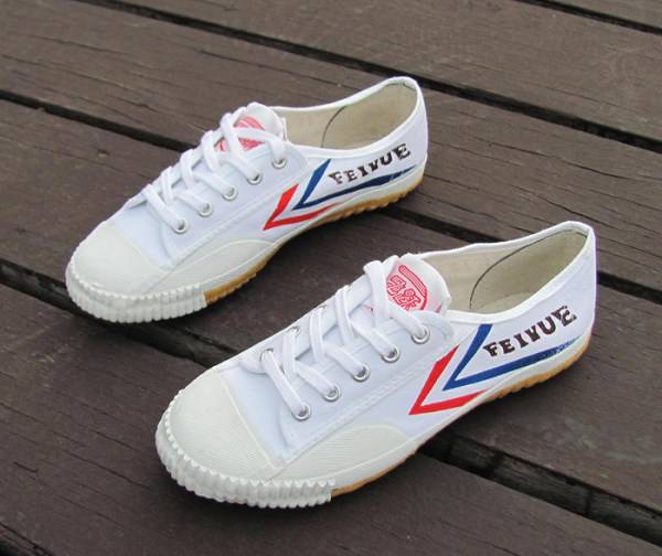 拒绝花里胡哨的鞋,好看又舒服的小白鞋推荐