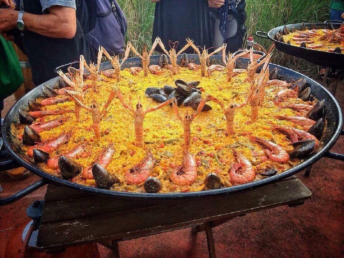 女子怀孕不知情生下宝宝一脸懵,女子怀孕12个月未生育下集