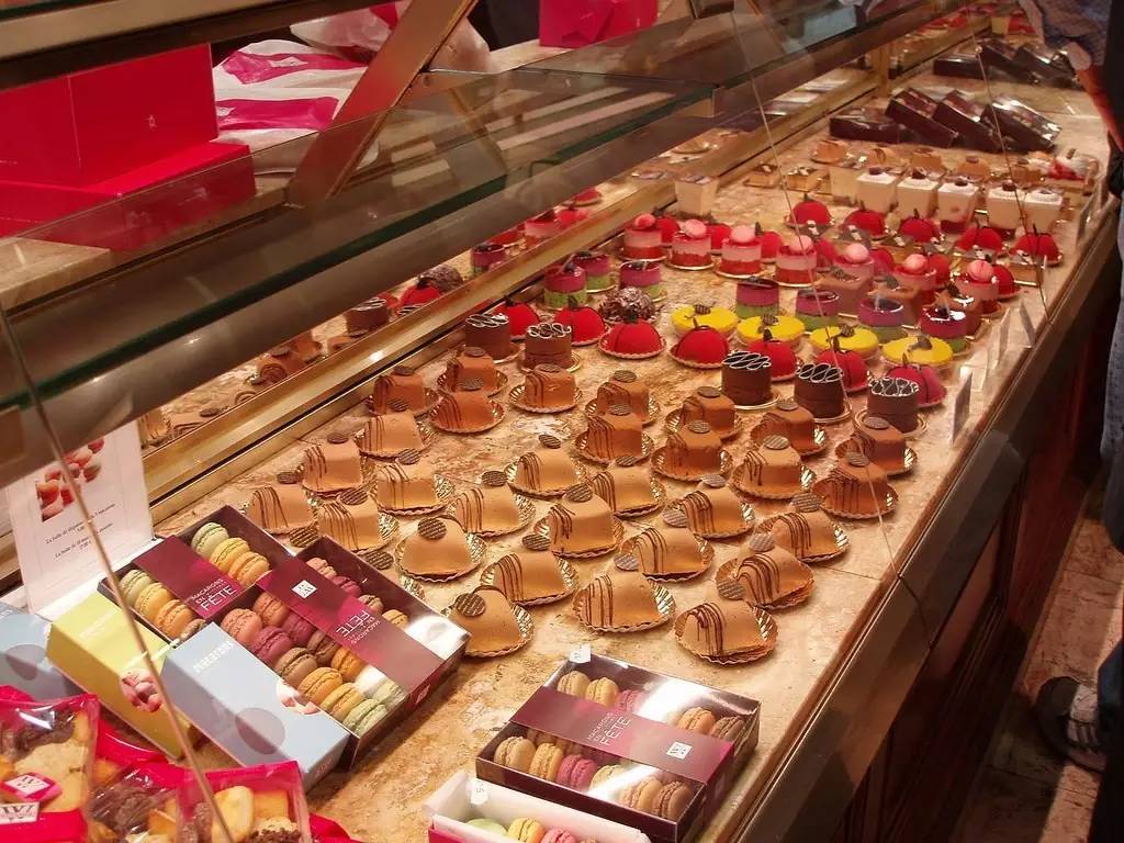 伤心欲嚼不如让它来融化你的心（还有布鲁塞尔巧克力探店指南哦）