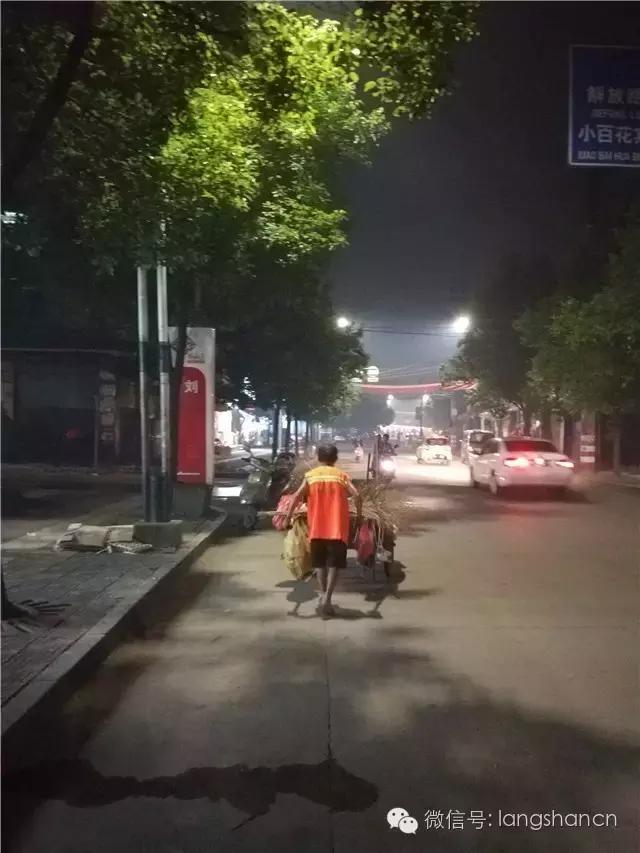 送老客‖中元节留下的残局,谁来为这样的不文明买单?新宁人