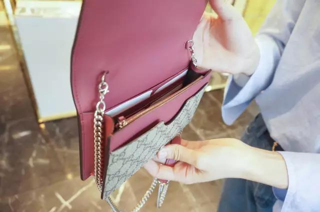 See姨评测:6只最适合秋冬的链条包