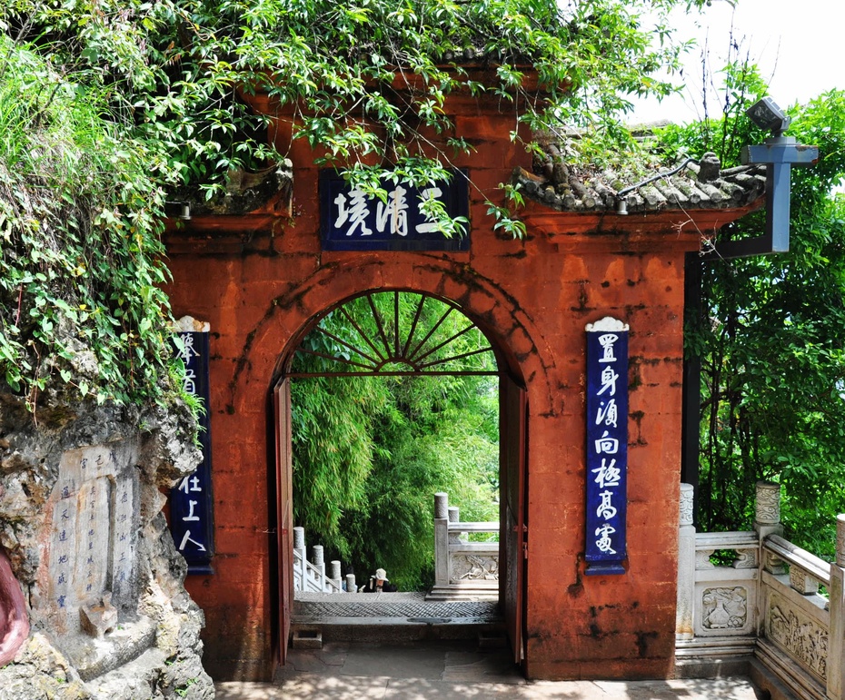 昆明西山龙门景区滇中第一佳境,昆明西山龙门胜景介绍