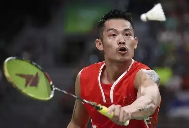 林丹两球惜败李宗伟，无缘金牌，坚持到现在实属不易！