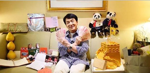 女粉丝送华晨宇兰博基尼,粉丝送华晨宇生日礼物排第几