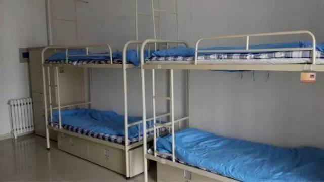 宿舍住宿的真实感受,大学宿舍6人间住哪好