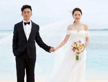 吃瓜群众老实人,王宝强沧桑感十足