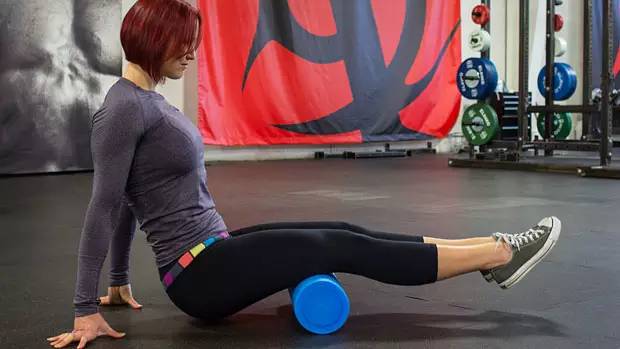 泡沫轴放松有效还是拉伸有效,拉伸泡沫轴和筋膜枪