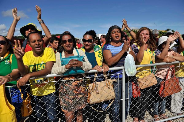 走进神秘的巴西总统府，黑衣警卫寸步不离