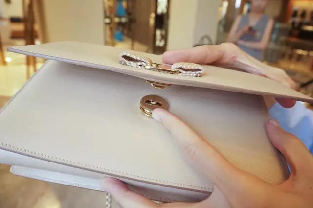 See姨评测:6只最适合秋冬的链条包