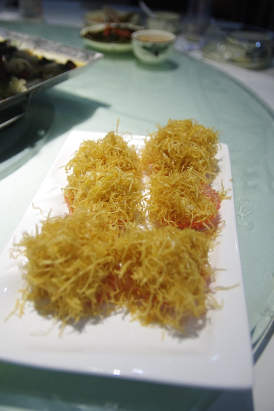 多变揽鲜又出新招:海鲜火锅霸王锅后这次出个五层塔!