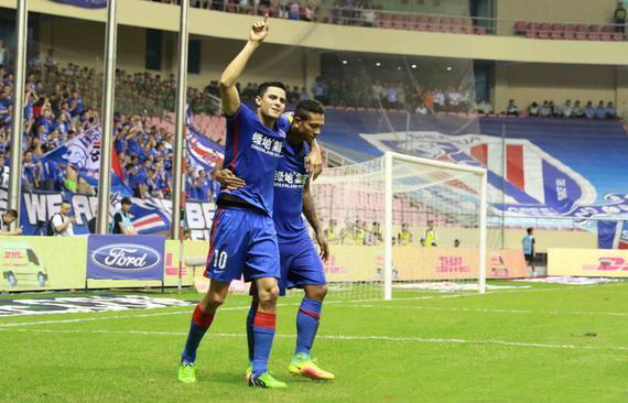 暖男莫雷诺路痴瓜林:哥伦比亚人的上海滩故事