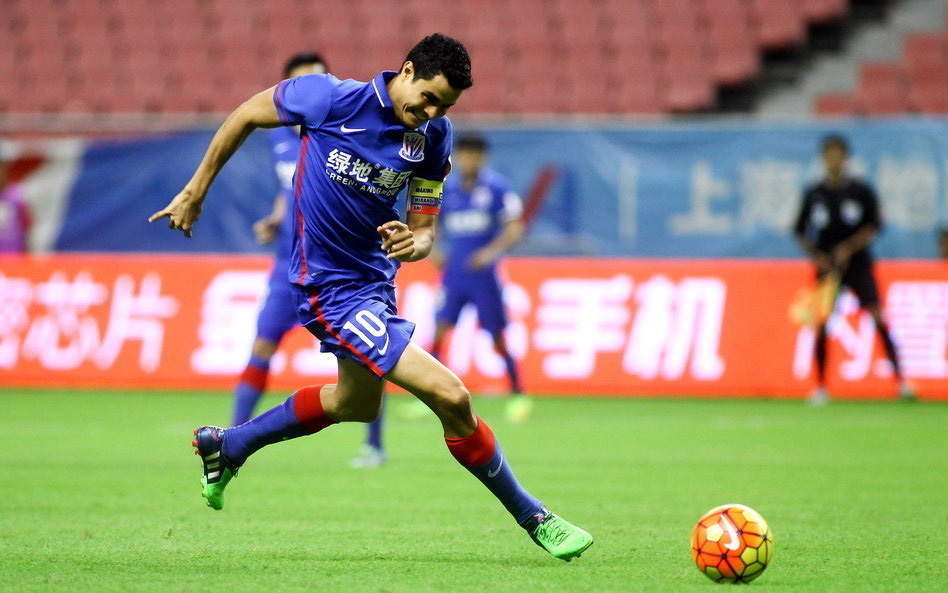 暖男莫雷诺路痴瓜林:哥伦比亚人的上海滩故事