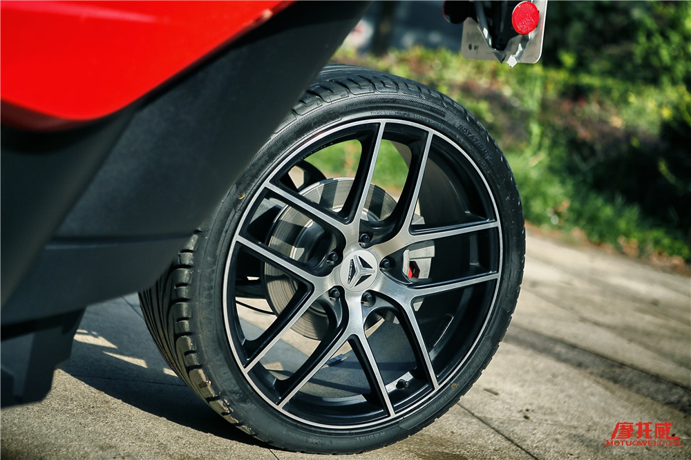 北极星slingshot如何打开机盖,北极星slingshot在国内可以开吗