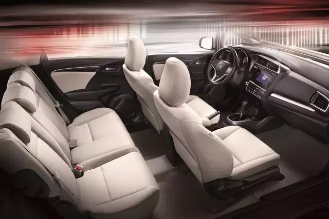 2018飞度好看,年轻就是要玩性能车