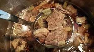 高压锅又炸伤人！你知道吗？用高压锅要注意这四点！