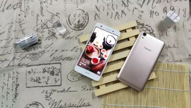 三网通和全网通手机买哪个,销售小哥全集视频