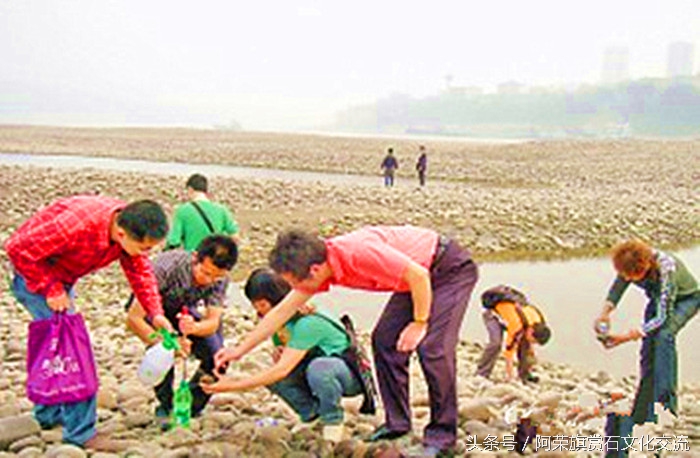 新疆拾石攻略,史上最全南疆戈壁捡玉石地点