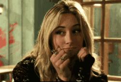 琚浠ヤ负鎴翠簡缇庣灣鐨勫コ鏄庢槦,褰撶孩灏忚姳