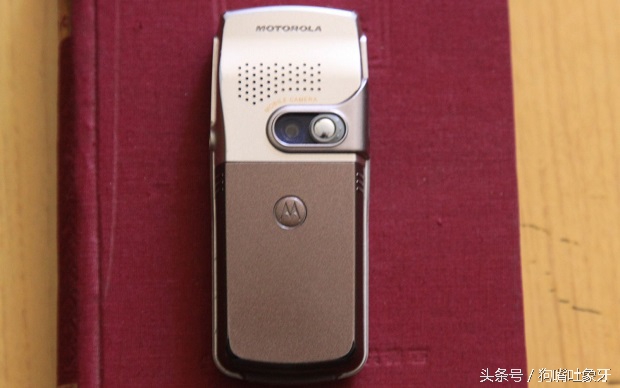 摩托罗拉以前什么手机好,摩托罗拉以前最流行的手机