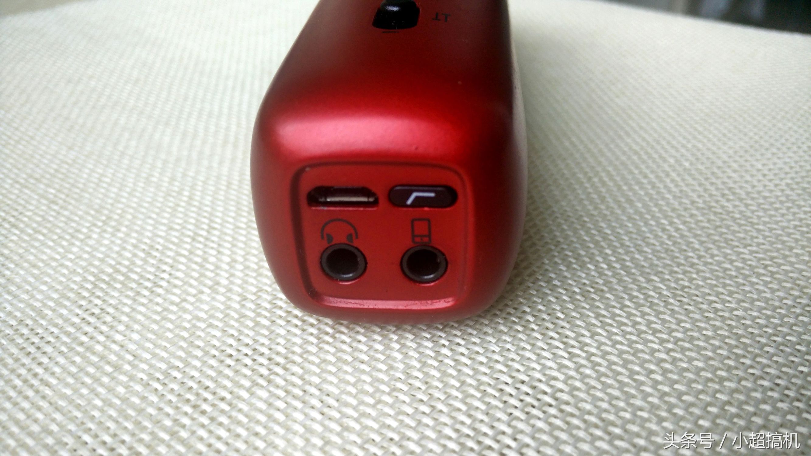 唱吧和k歌麦克风测评,唱吧麦克风m1和c1哪个好