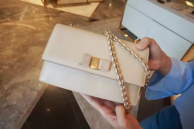 See姨评测:6只最适合秋冬的链条包