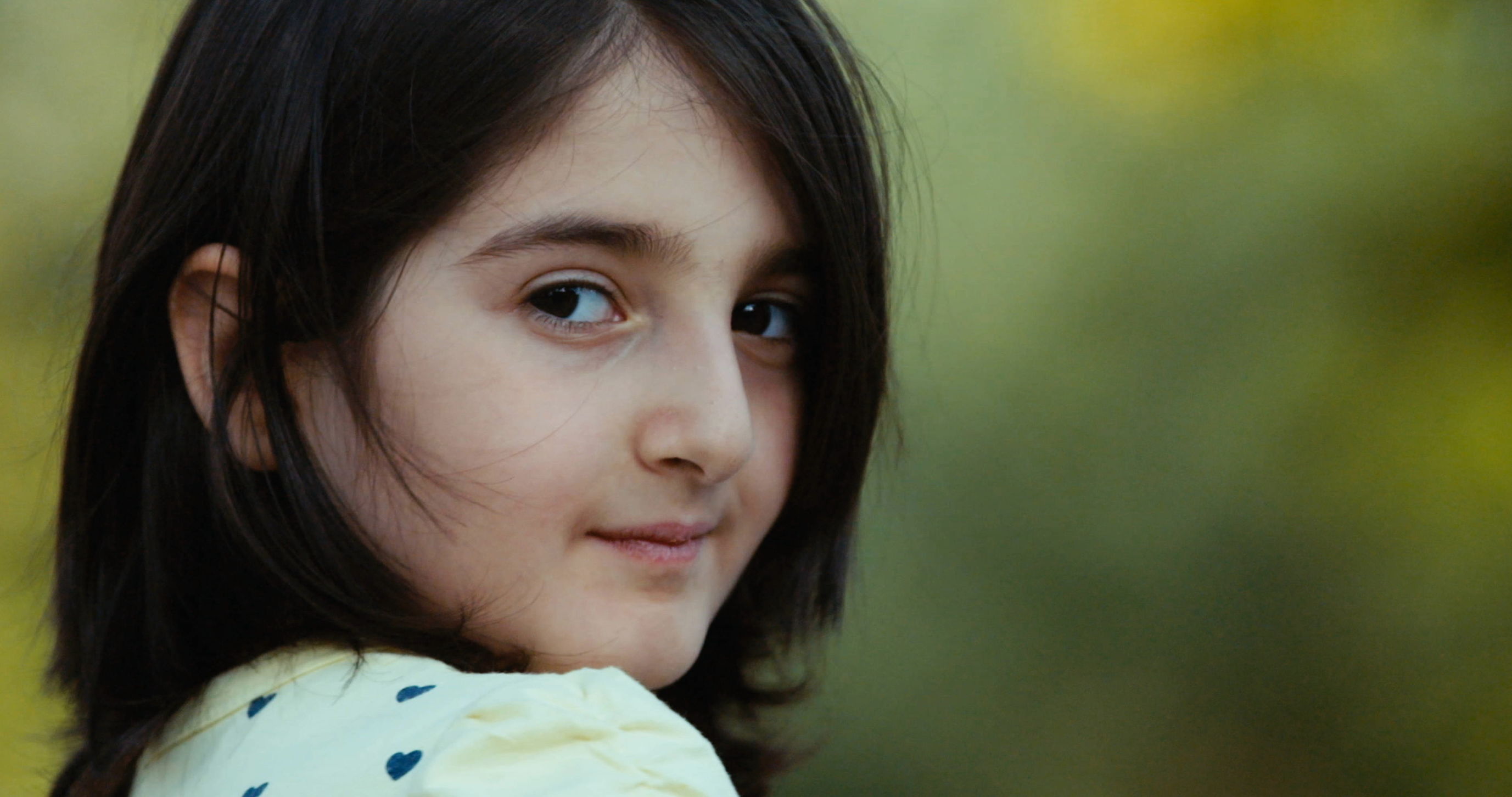 《奇域》：饱含随遇而安的心，做时光里从容的过客