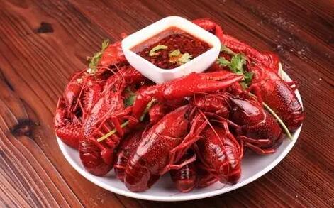 夏天怎么祛除上火痘痘小妙招,夏天上火长痘该吃什么