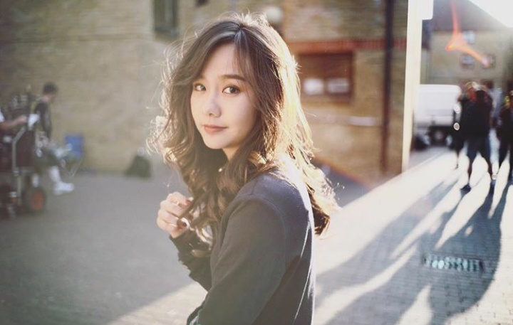 泰国萌妹子一枚,笑如蜜糖,《爱在旅途》女二号!近照心动了吗?