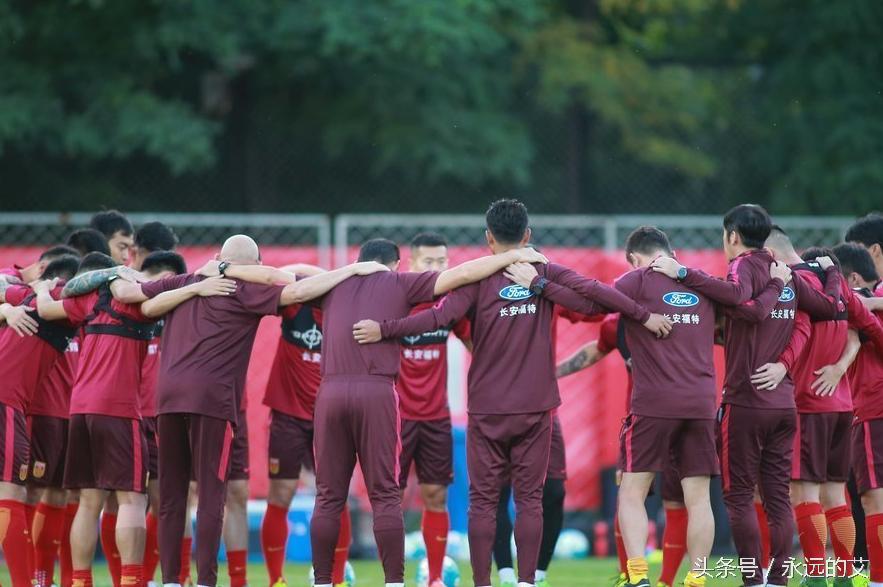 12强国足1-1澳大利亚,世预赛12强赛国足对阿曼