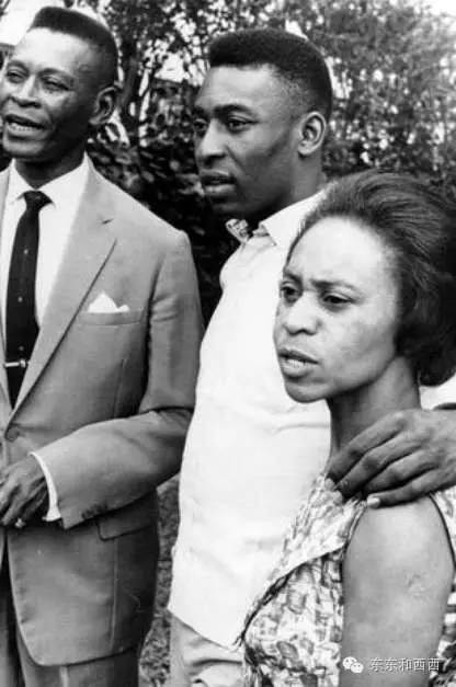 所有足球运动员都佩服梅西吗,球王的魅力到底有多大