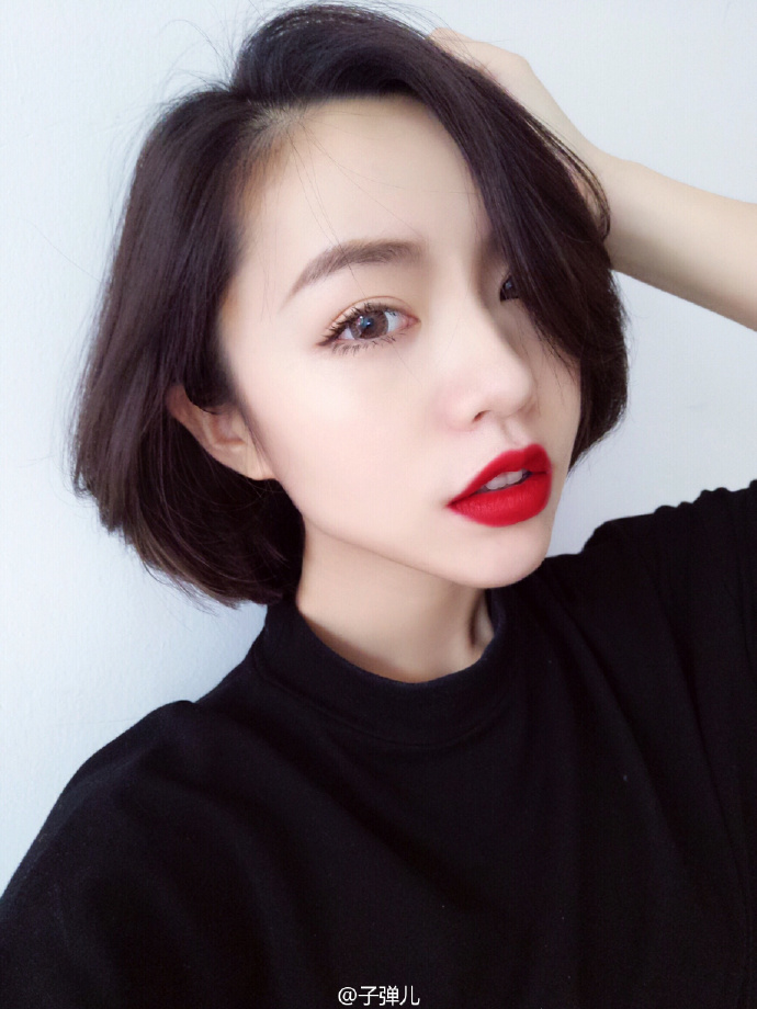 为何不适合正红色口红,女人一定要有一支正红色口红