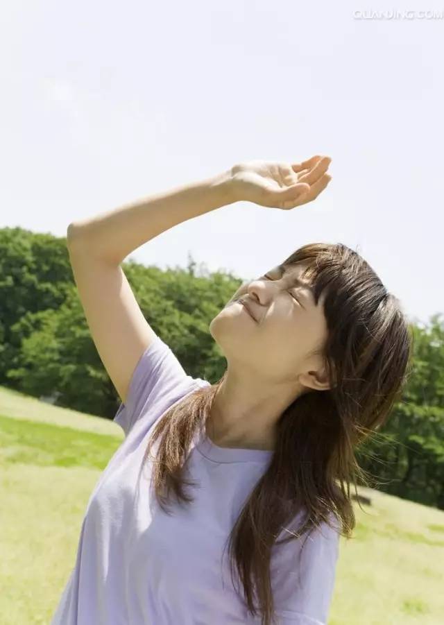 夏天太阳镜选购,夏天太阳镜怎么挑