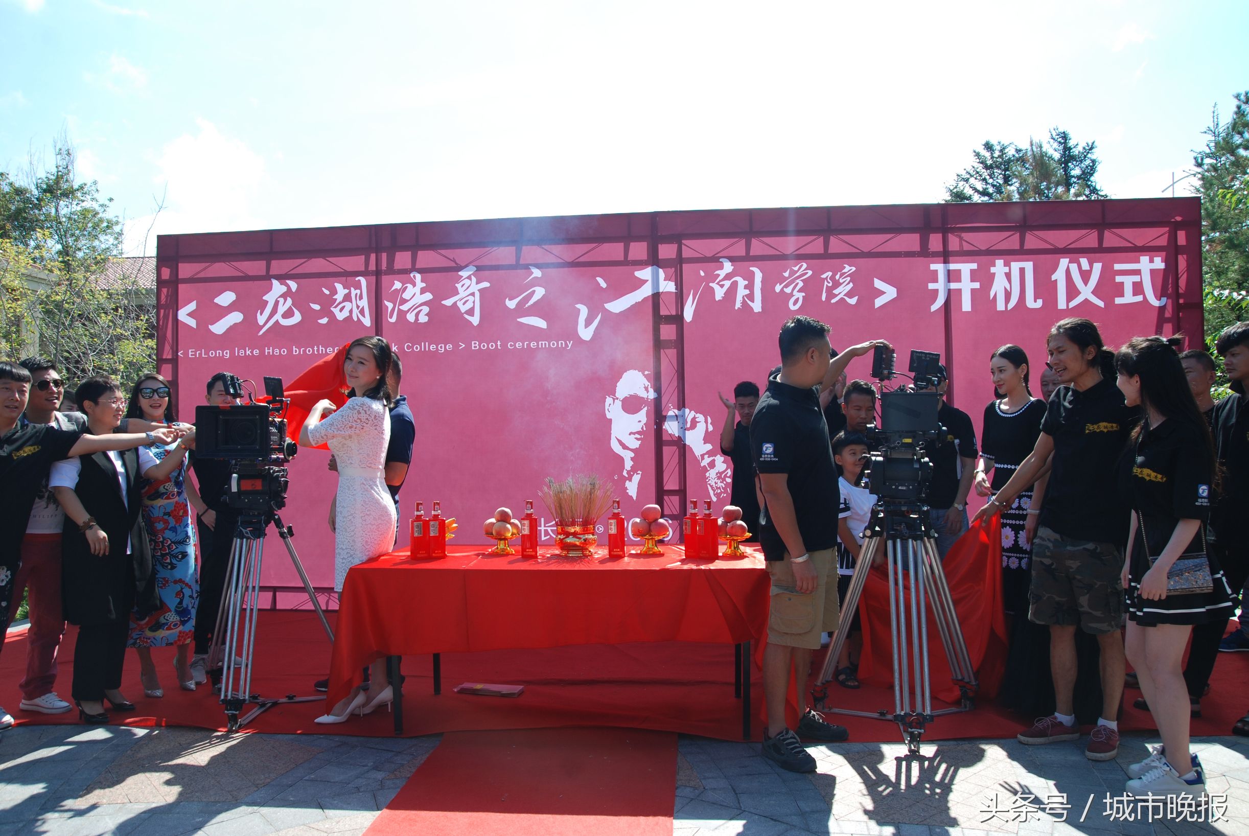 二龙湖浩哥之江湖学院2高清在线,二龙湖浩哥之江湖学院有第三部吗